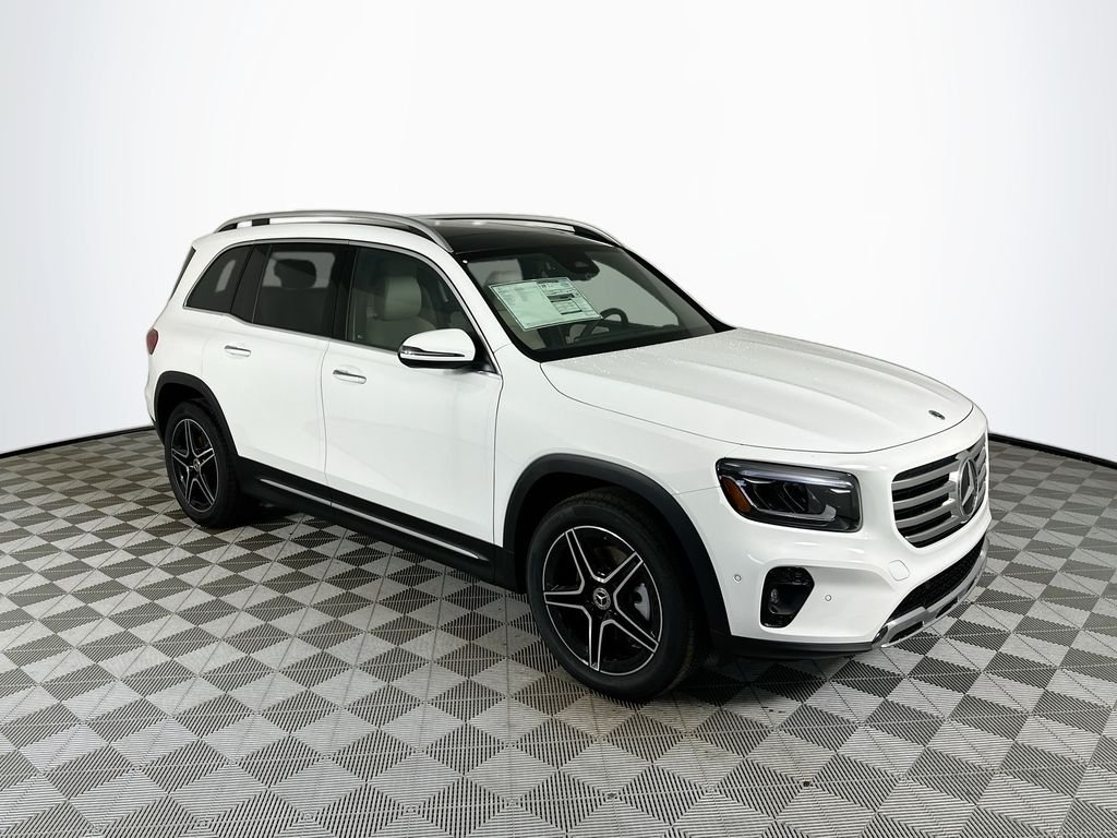 New 2026 Polar White Mercedes-Benz GLB 250 image 1