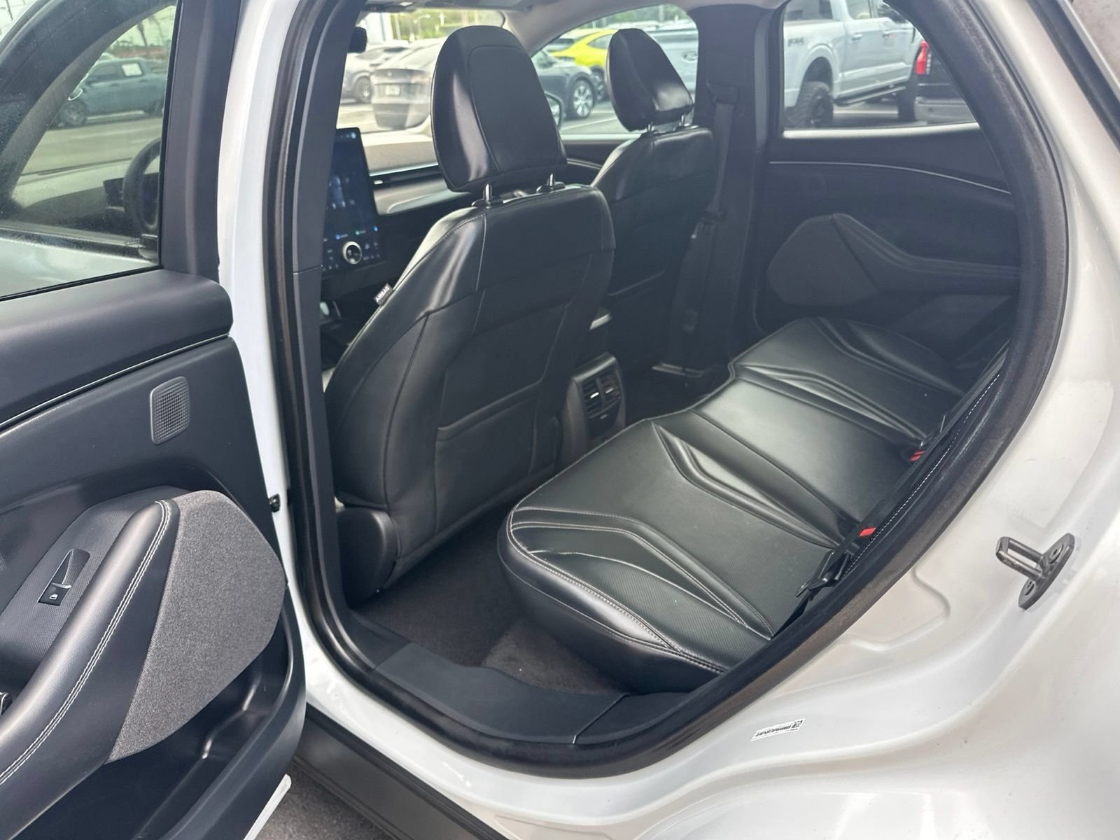Used 2023 White Metallic Ford Premium image 15