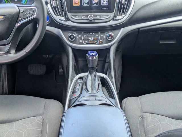 Used 2017 Gray Chevrolet LT image 17