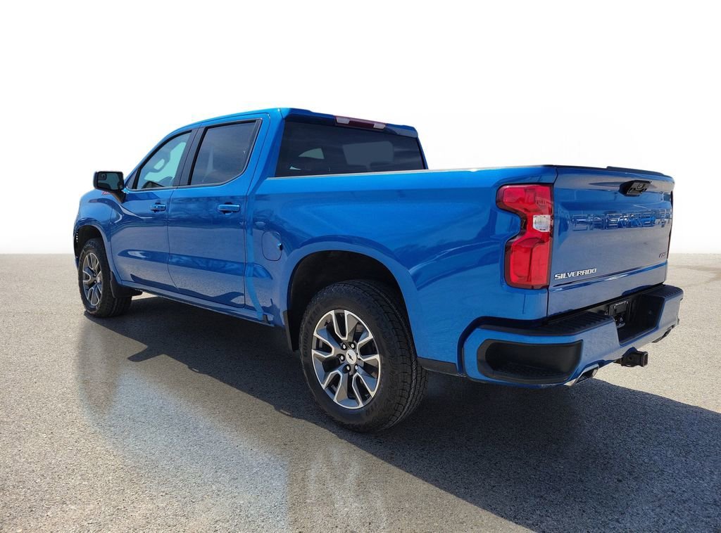 Used 2022 Glacier Blue Metallic Chevrolet RST image 3