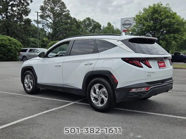 Used 2024 White Hyundai SEL image 3