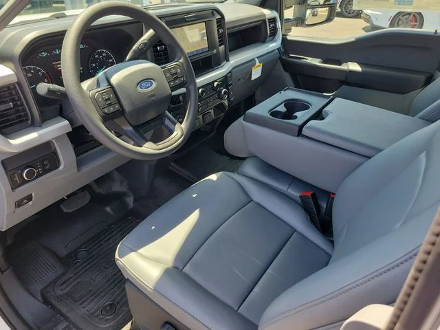 New 2026 Oxford White Ford XL image 20
