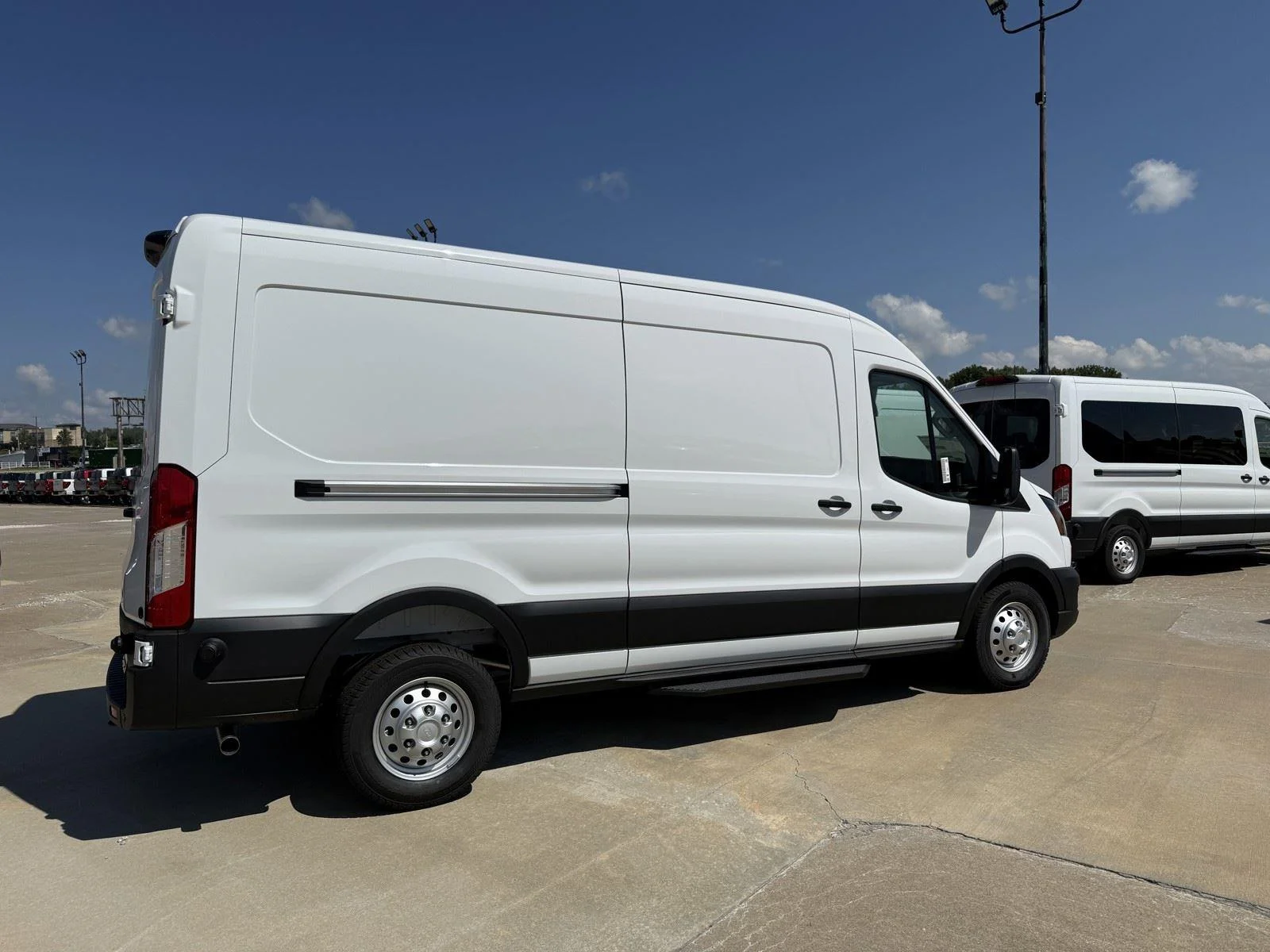 New 2026 Oxford White Ford Cargo Van image 9