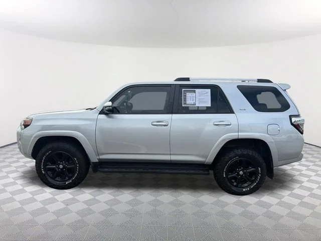 Used 2021 Silver Toyota SR5 Premium image 8