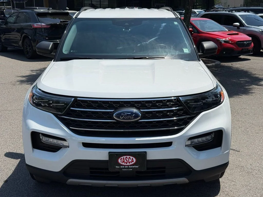 Used 2022 White Ford XLT image 2
