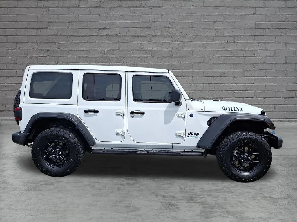 Used 2024 Bright White Clearcoat Jeep Willys image 13