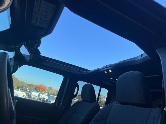 Used 2025 Granite Crystal Metallic Clearcoat Jeep Willys image 13