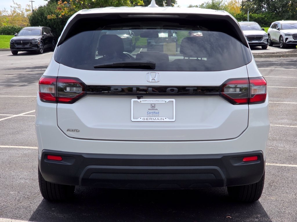 2024 Honda Pilot LX - Photo 21