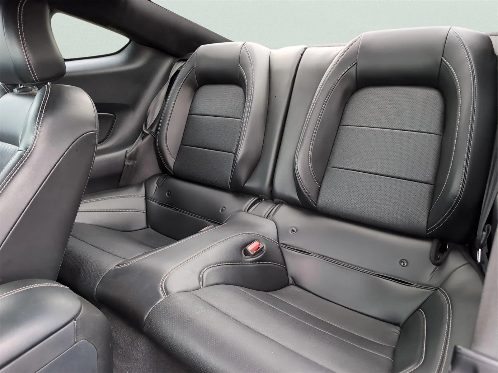 Used 2022 Dark Matter Gray Ford EcoBoost Premium image 10