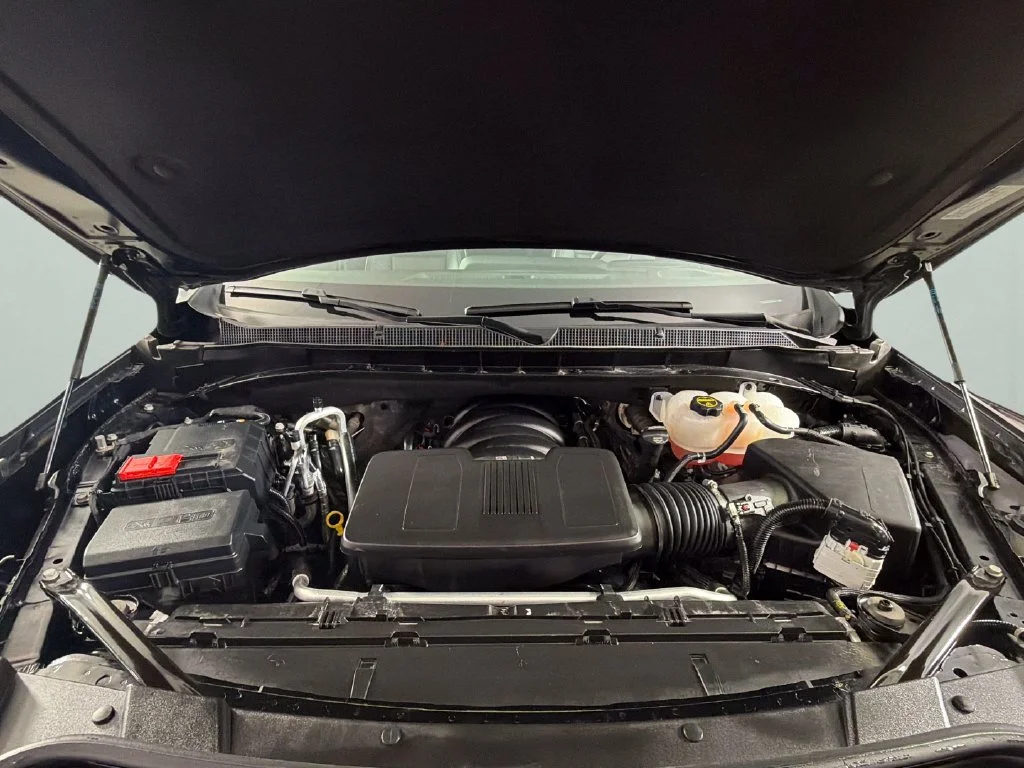 Used 2026 Black Chevrolet Premier image 41