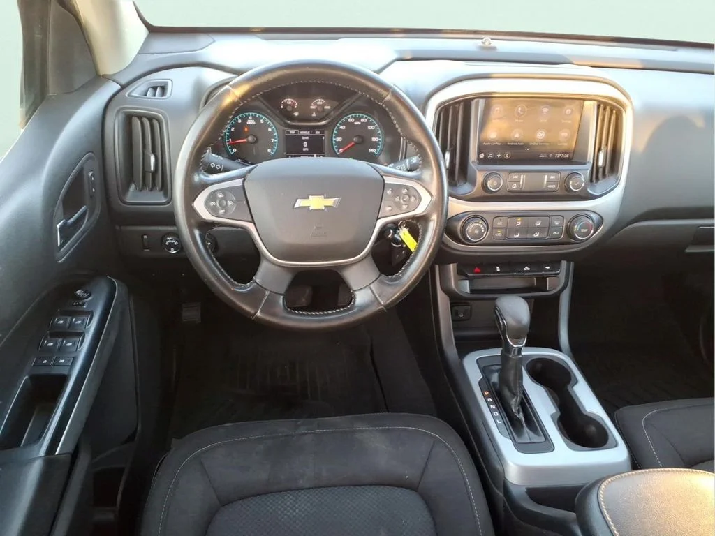Certified Used 2022 White Chevrolet LT image 18