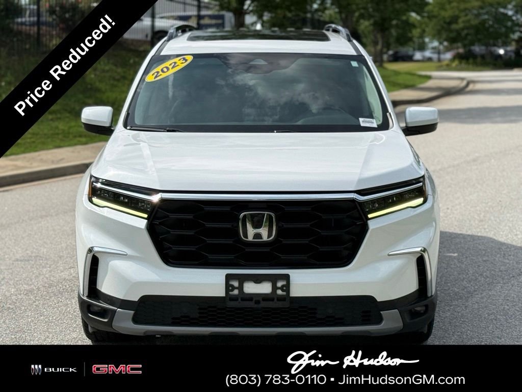 Used 2023  Honda Touring image 9