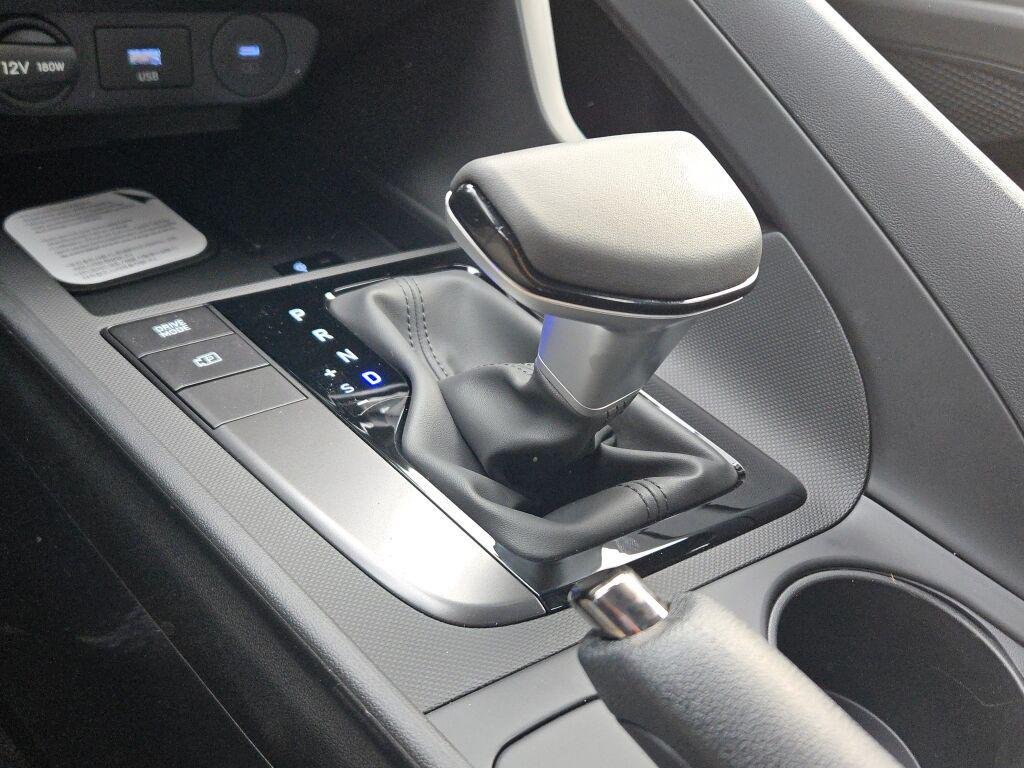 New 2026 White Hyundai SEL Sport image 23