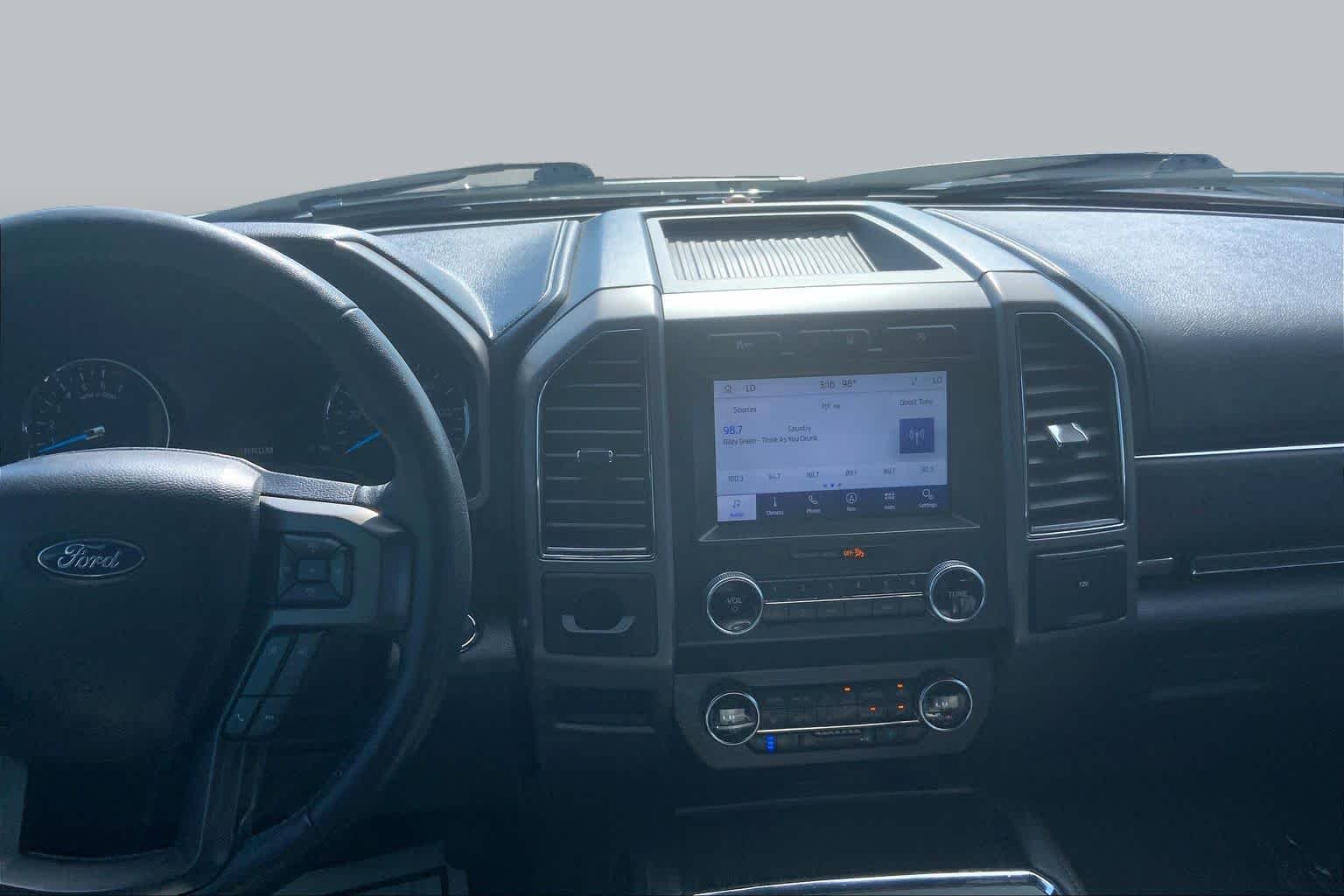 Used 2020 Magnetic Metallic Ford XLT image 7