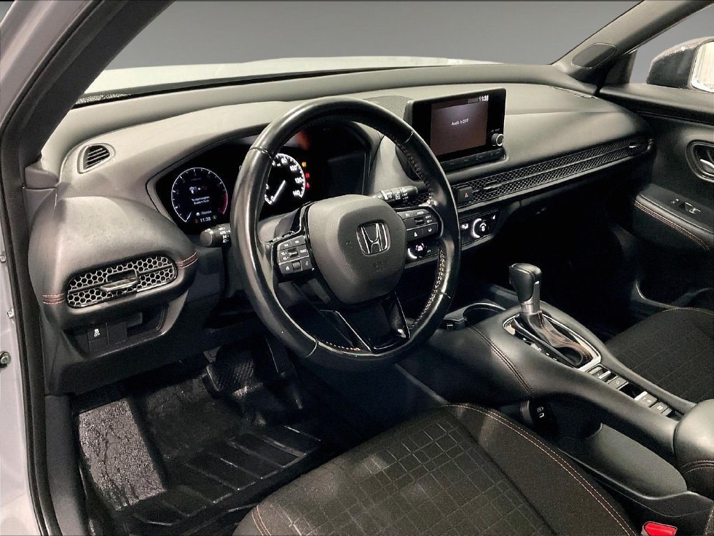 Used 2025 Gray Honda Sport image 8