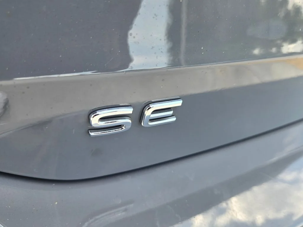 Certified Used 2023 Gray Volkswagen 1.5T SE image 12