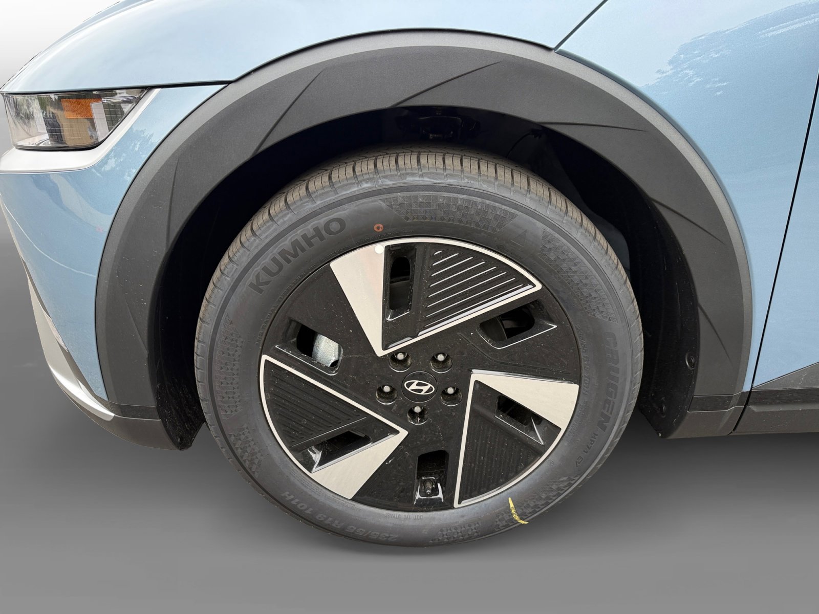 New 2026 Lucid Blue Hyundai SE image 9
