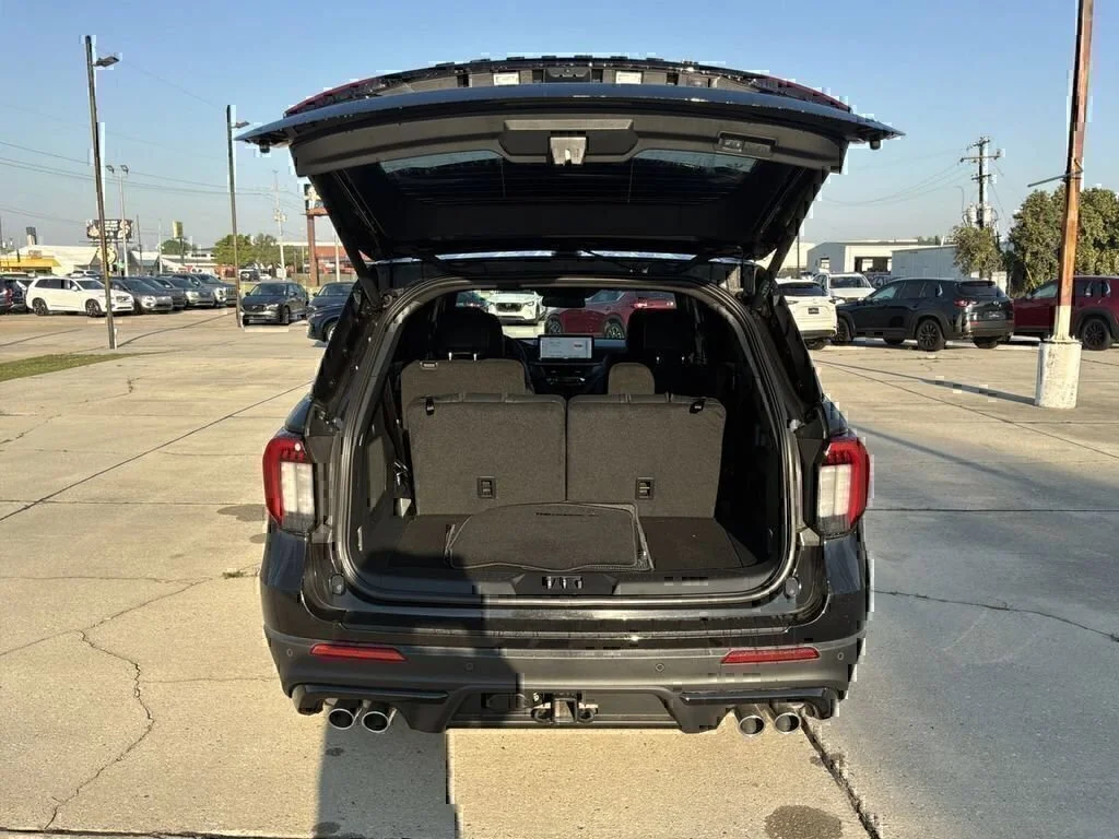 New 2026 Agate Black Metallic Ford ST image 21