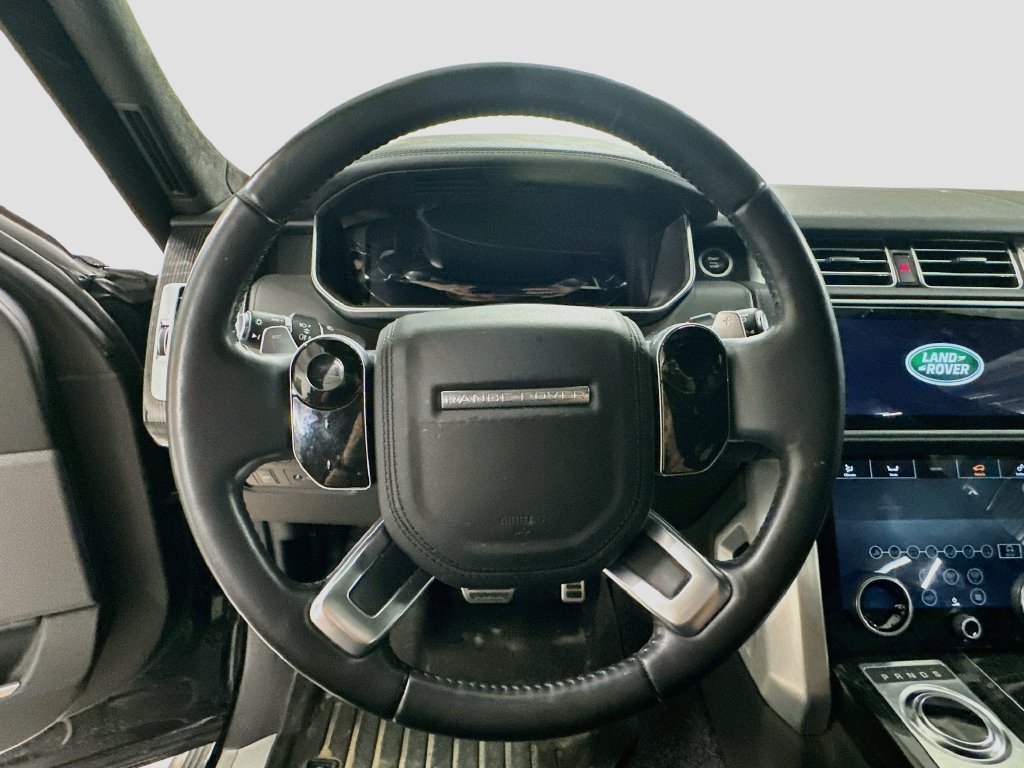 Used 2021 Black Land Rover Autobiography image 12
