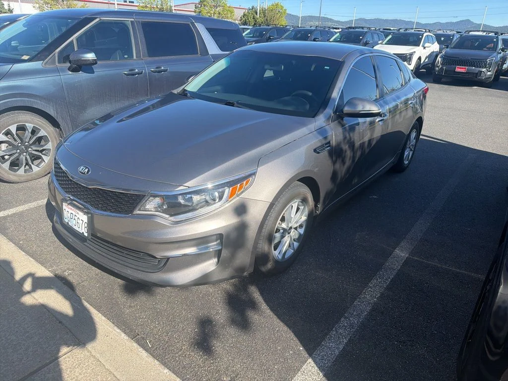 Used 2016 Gray Kia LX image 2