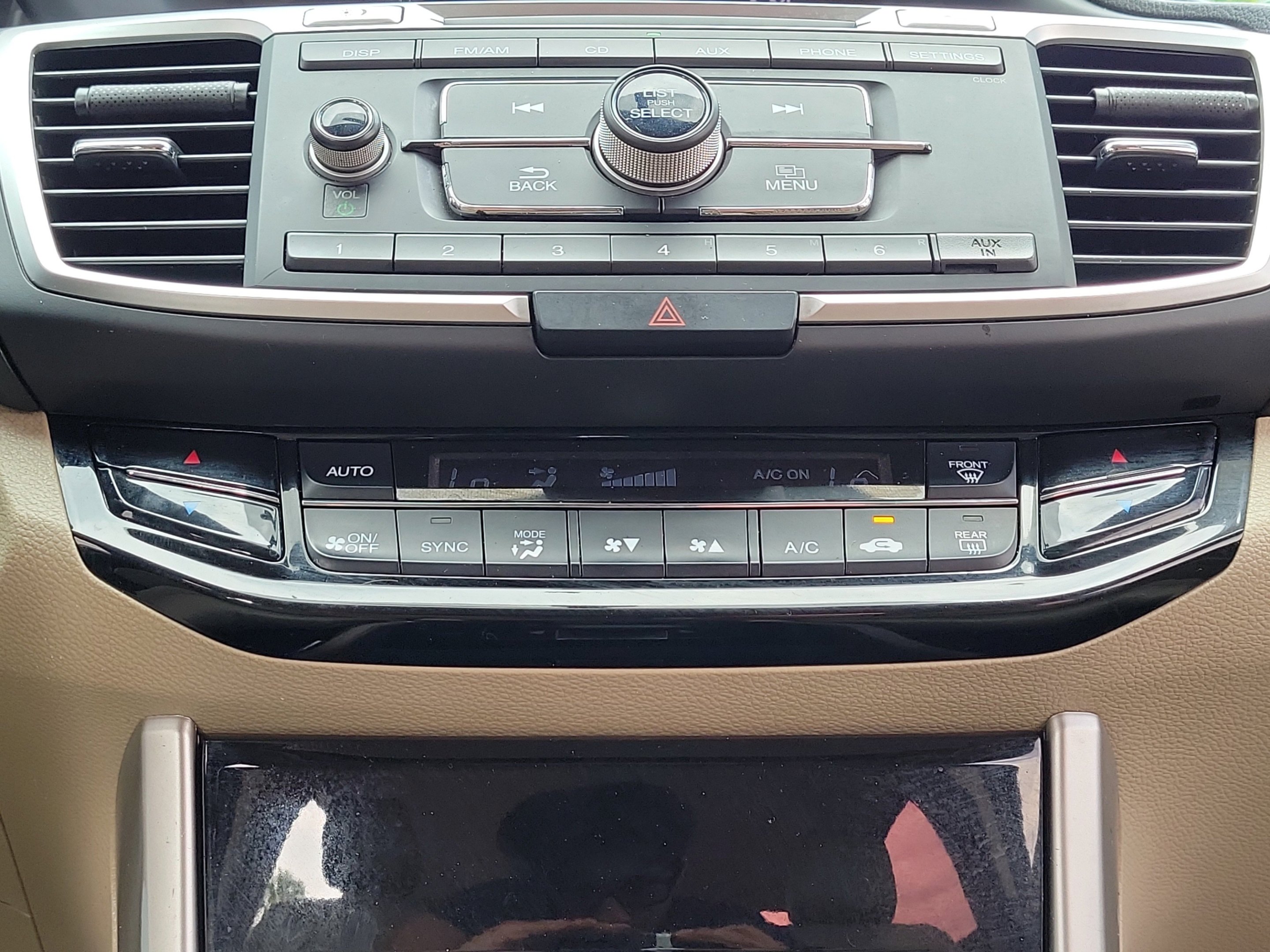 Used 2016 Black Honda LX image 16