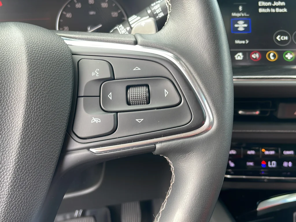Used 2023 White Buick Preferred image 20