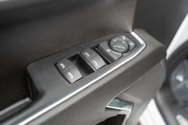 Used 2023 White Chevrolet LT image 19