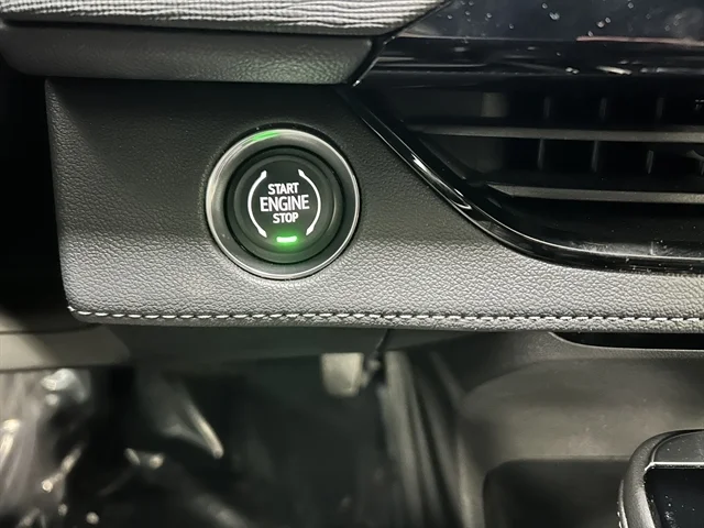 Used 2025 BLACK BUICK Preferred image 35
