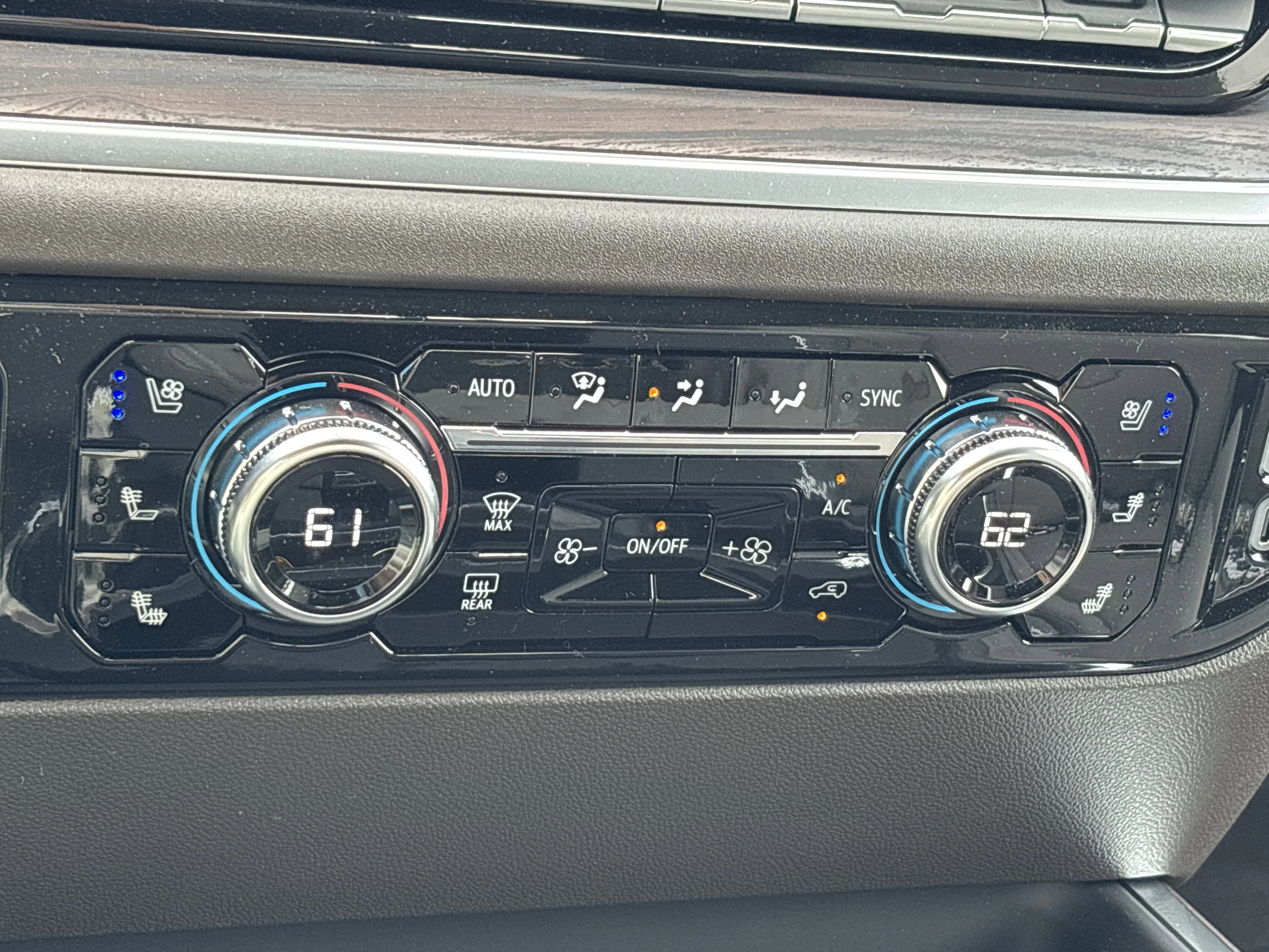 2026 GMC Sierra 2500HD SLT - Photo 38
