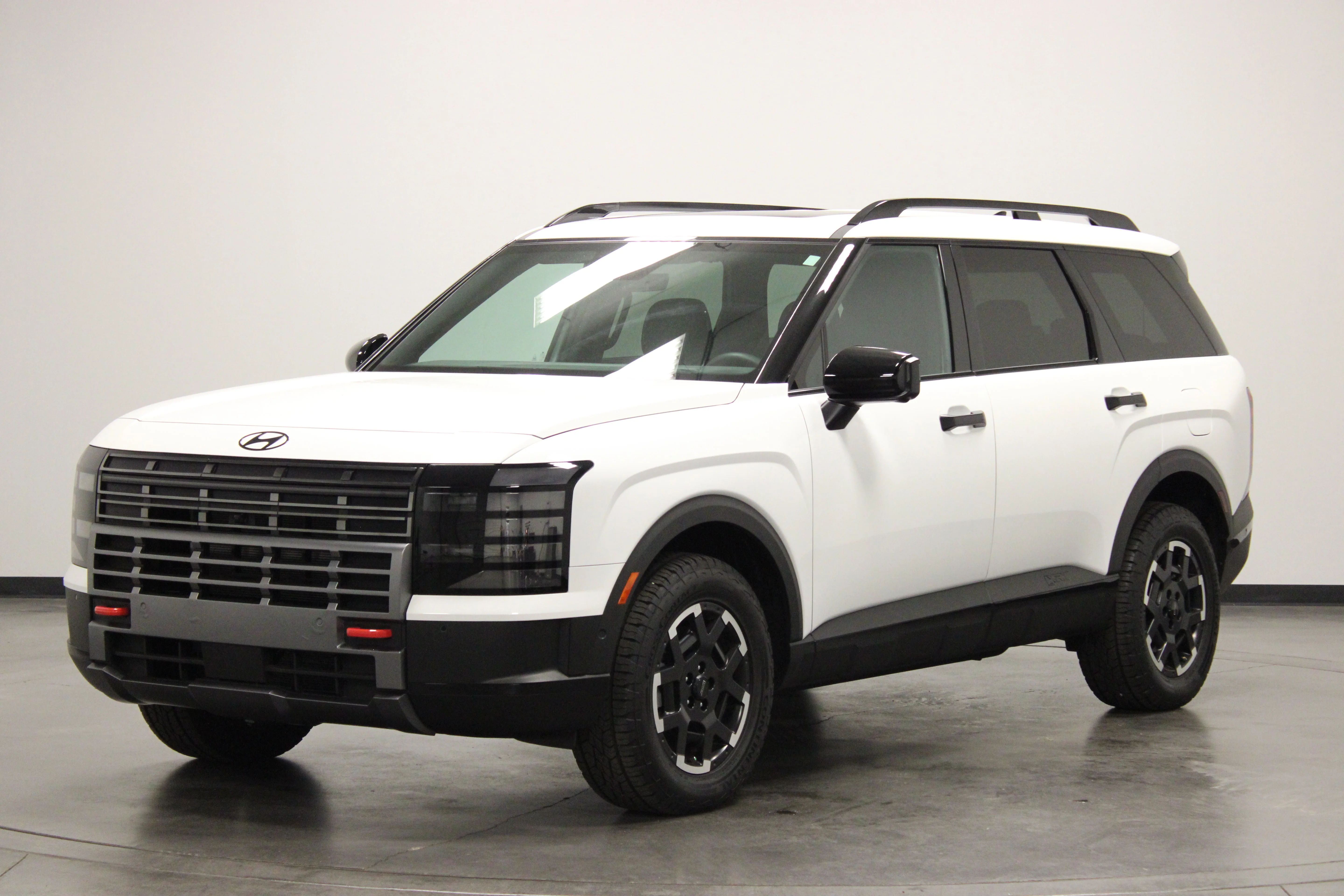 Used 2026 Creamy White Pearl Hyundai XRT Pro image 4