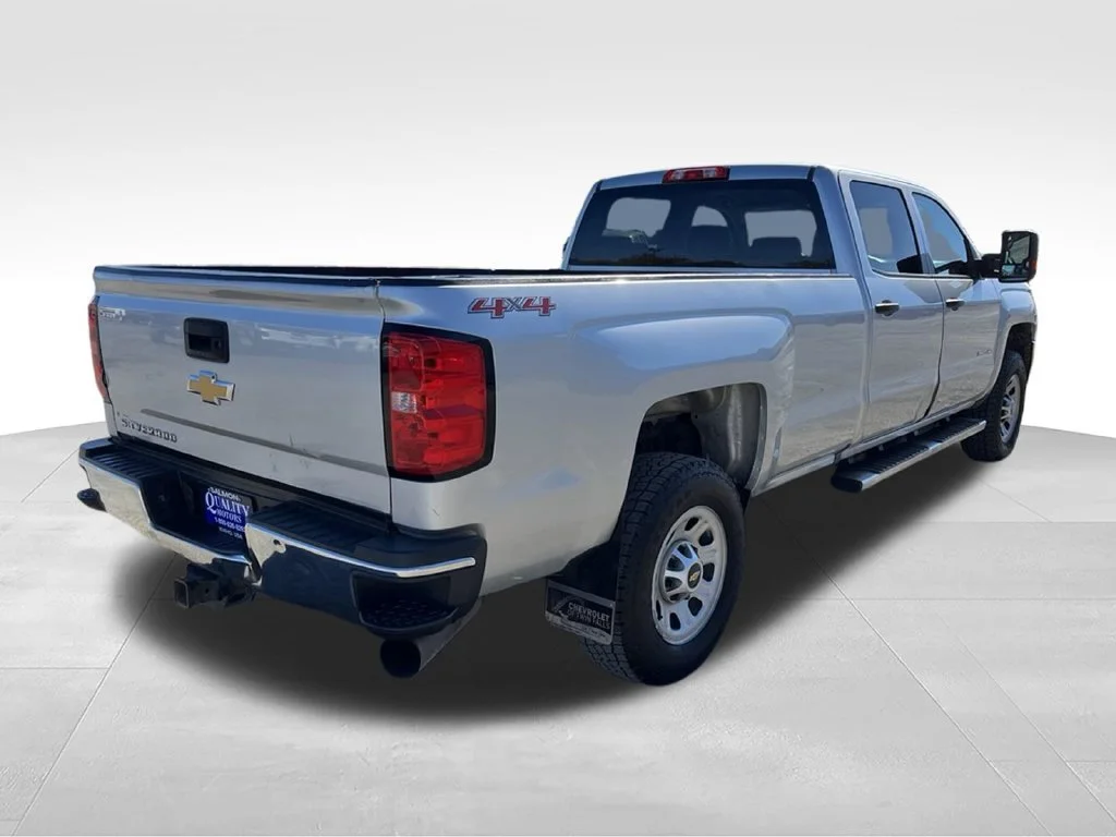 Used 2016 SILVER ICE METALLIC Chevrolet Work Truck image 5