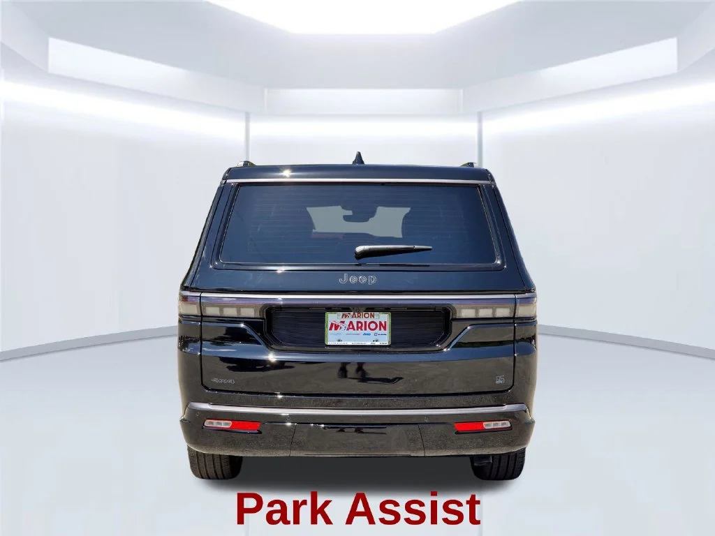 New 2026 Black Jeep  image 19