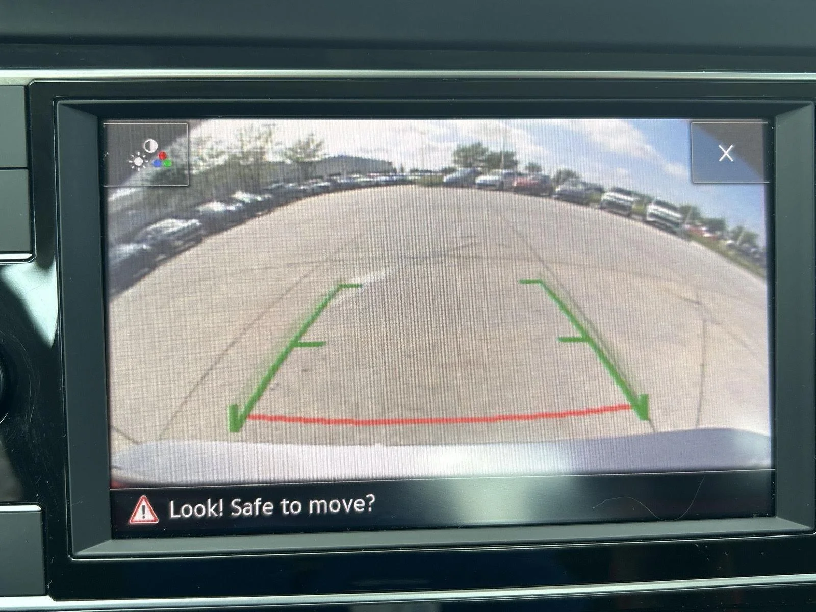 Certified Used 2023 SILVER Volkswagen S image 19