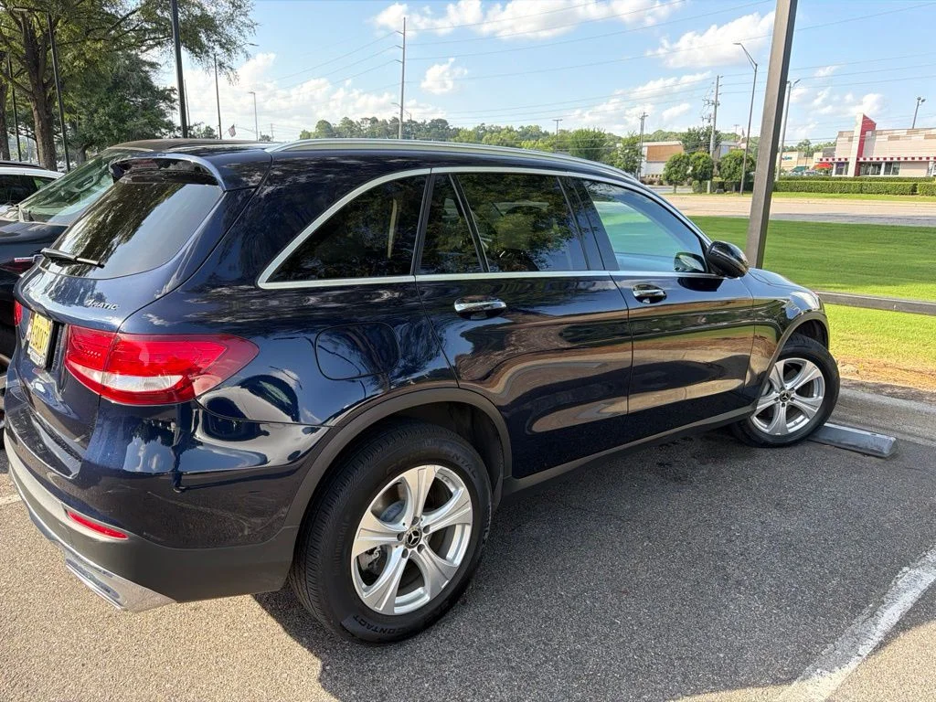 Used 2018 Lunar Blue Metallic Mercedes-Benz GLC 300 image 5