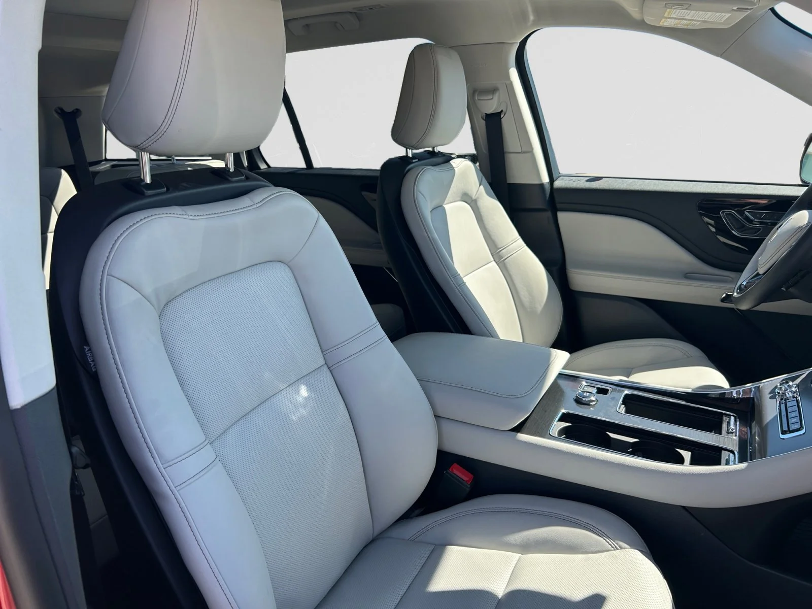 New 2026 Red Carpet Tinted Clearcoat Lincoln Premiere image 12
