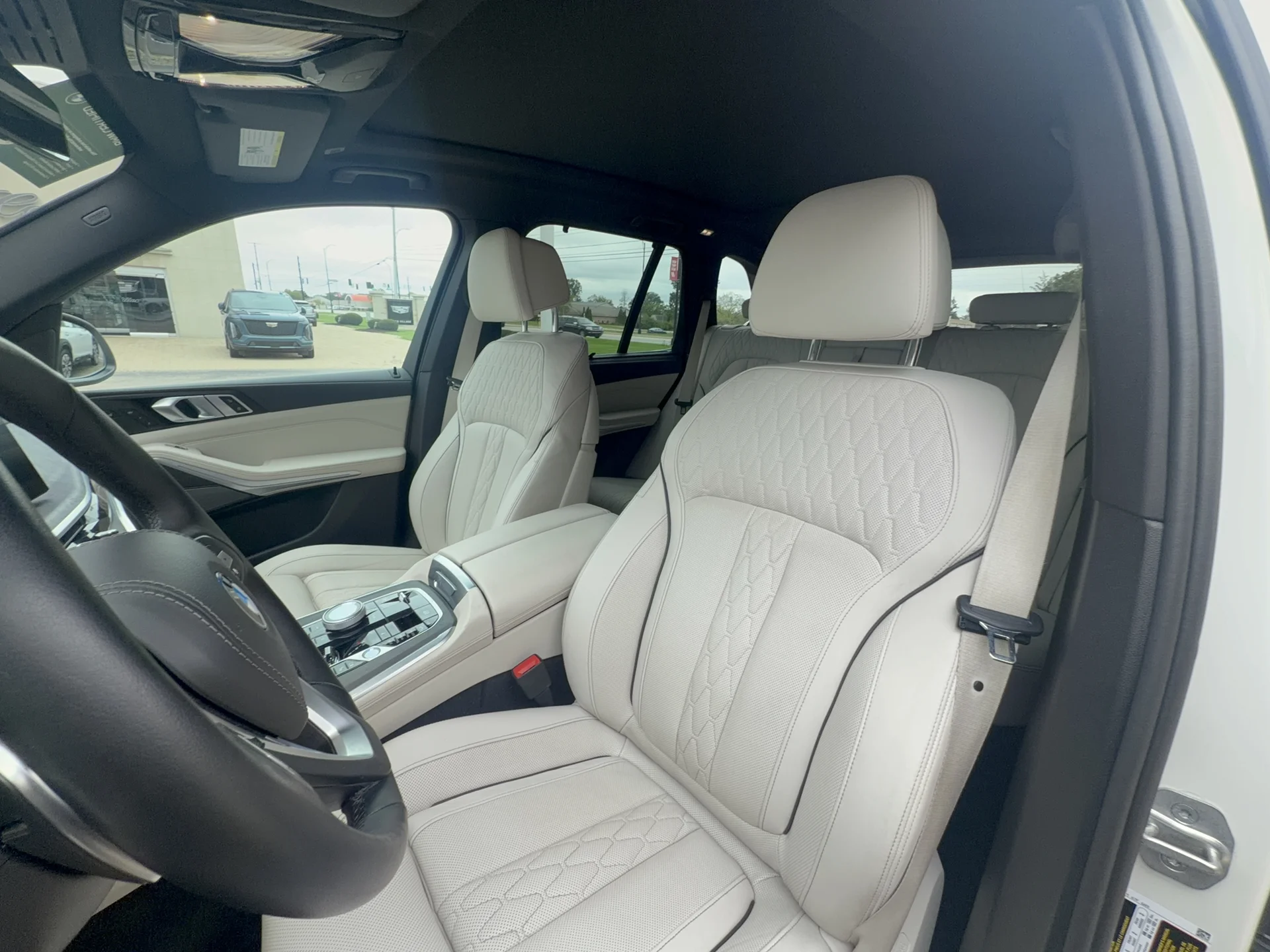 Certified Used 2024 Mineral White Metallic BMW xDrive50e image 11