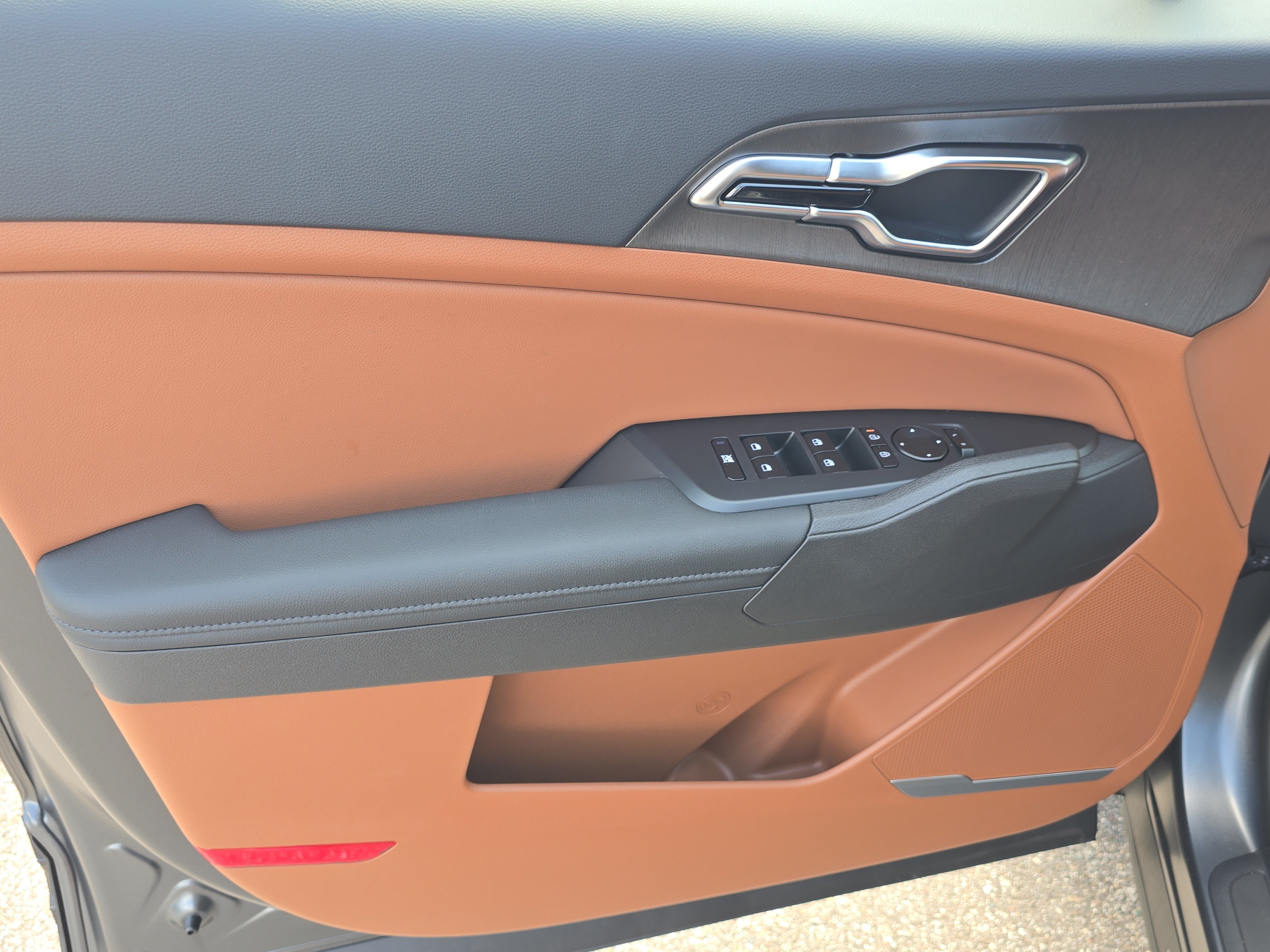 New 2026 Shadow Matte Gray Kia X-Line image 18