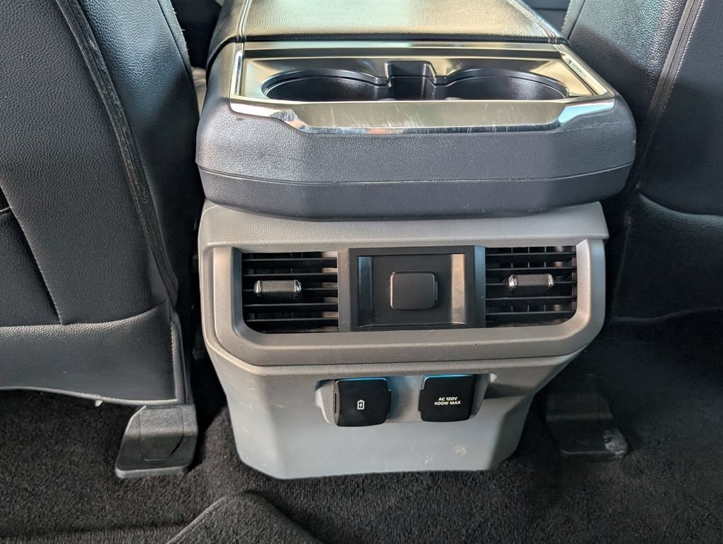 Used 2022 Blue Ford XLT image 17