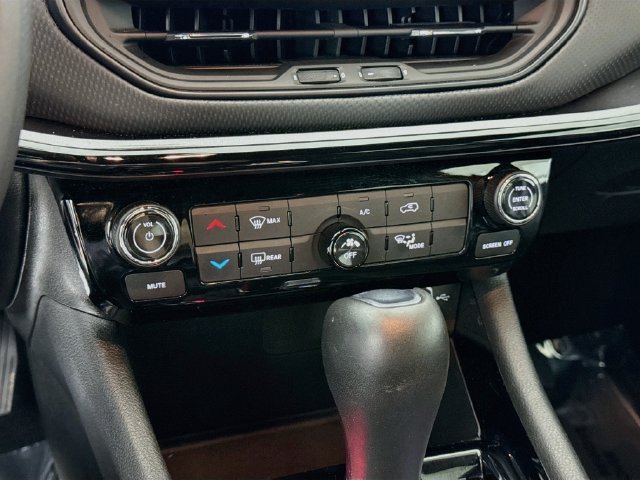 Used 2026 Red Jeep Latitude image 16