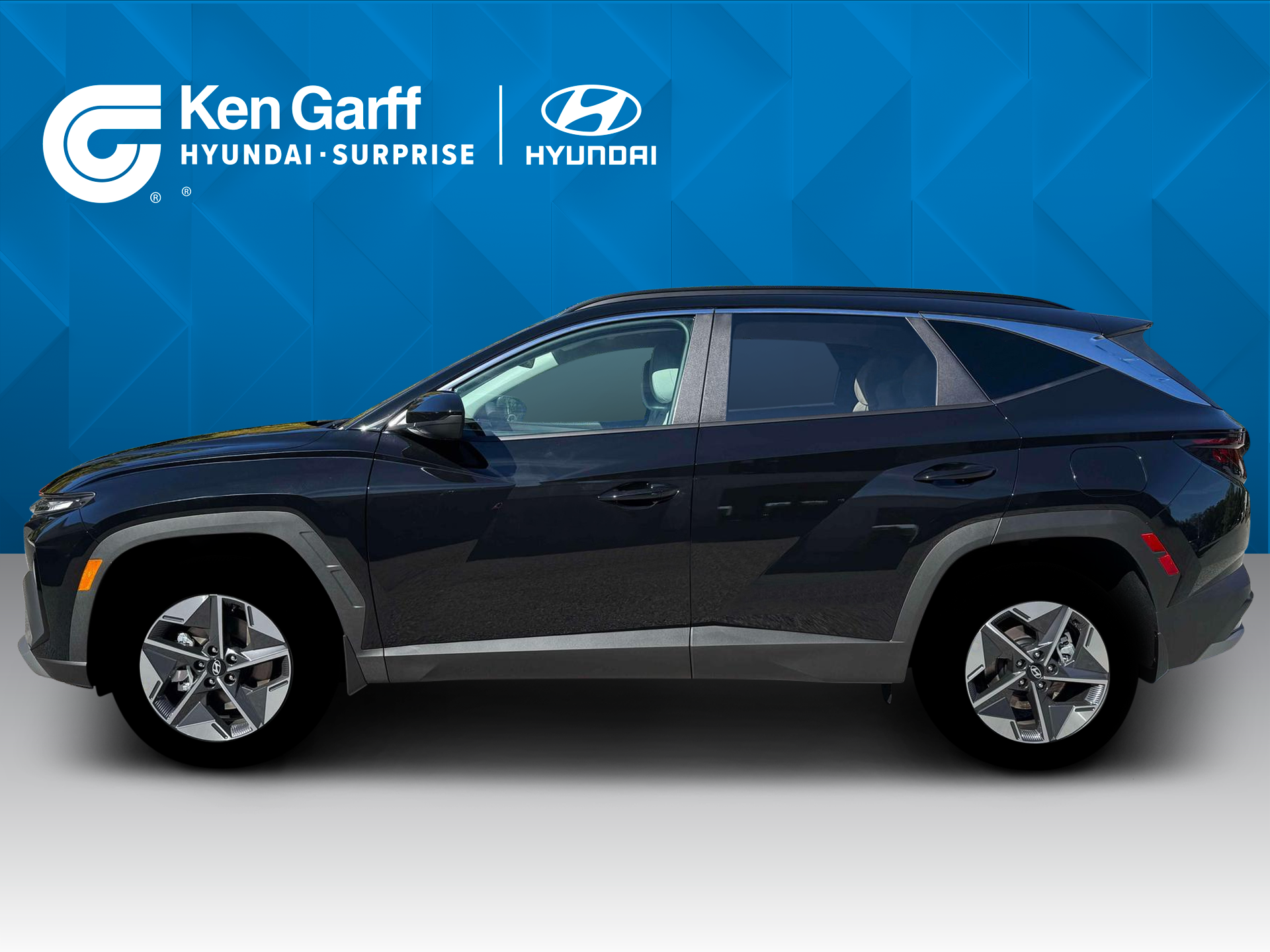 New 2026 Ash Black Hyundai SEL AWD image 3