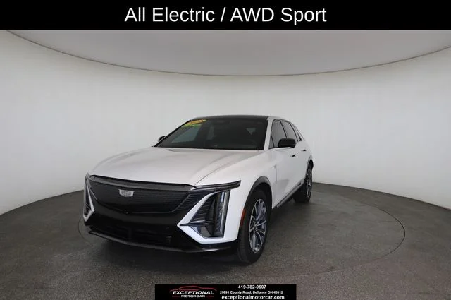 2024 Cadillac LYRIQ Sport
