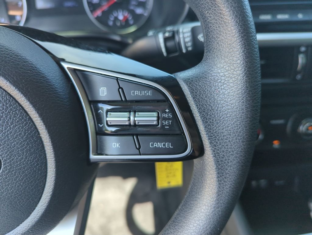 Used 2021 Blue Kia LXS image 23
