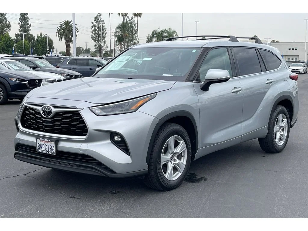 Used 2021 Celestial Silver Metallic Toyota LE image 2