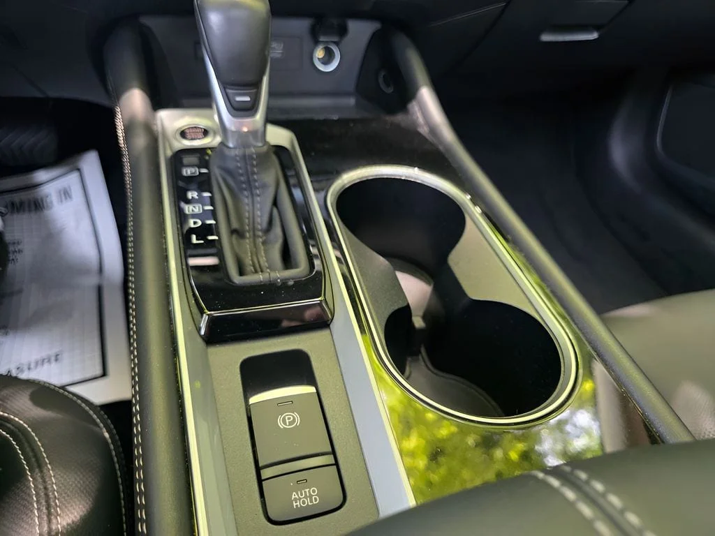 Used 2025 Gun Metallic Nissan 2.5 SL image 26