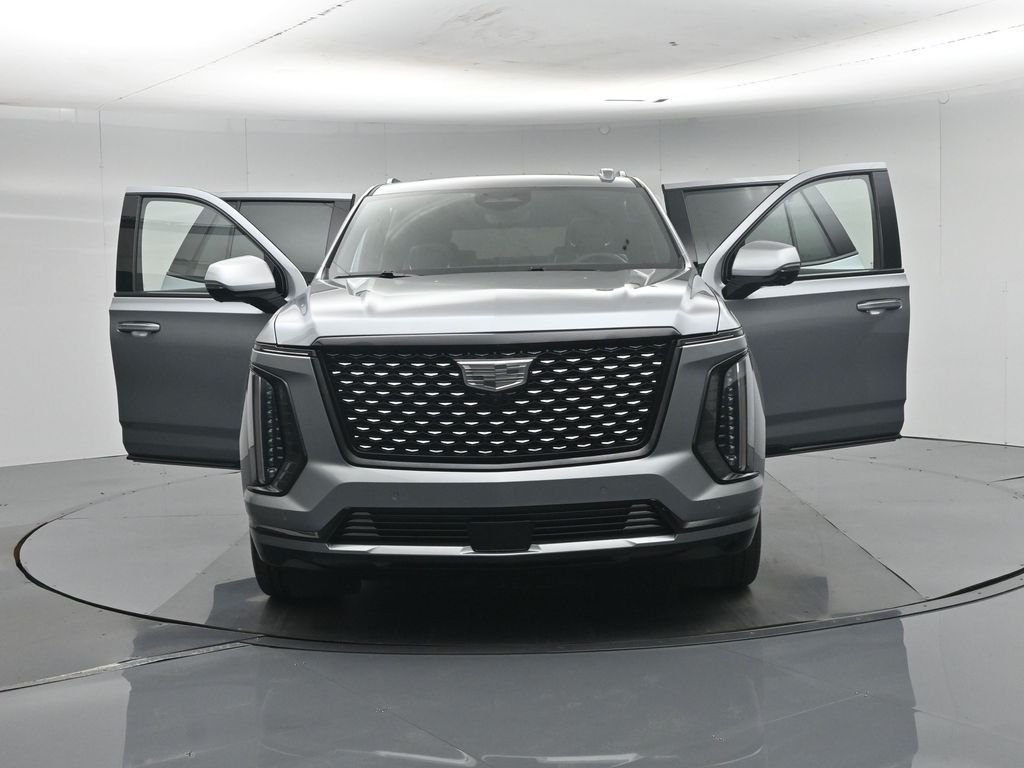 Used 2025 Silver Cadillac Premium Luxury image 39