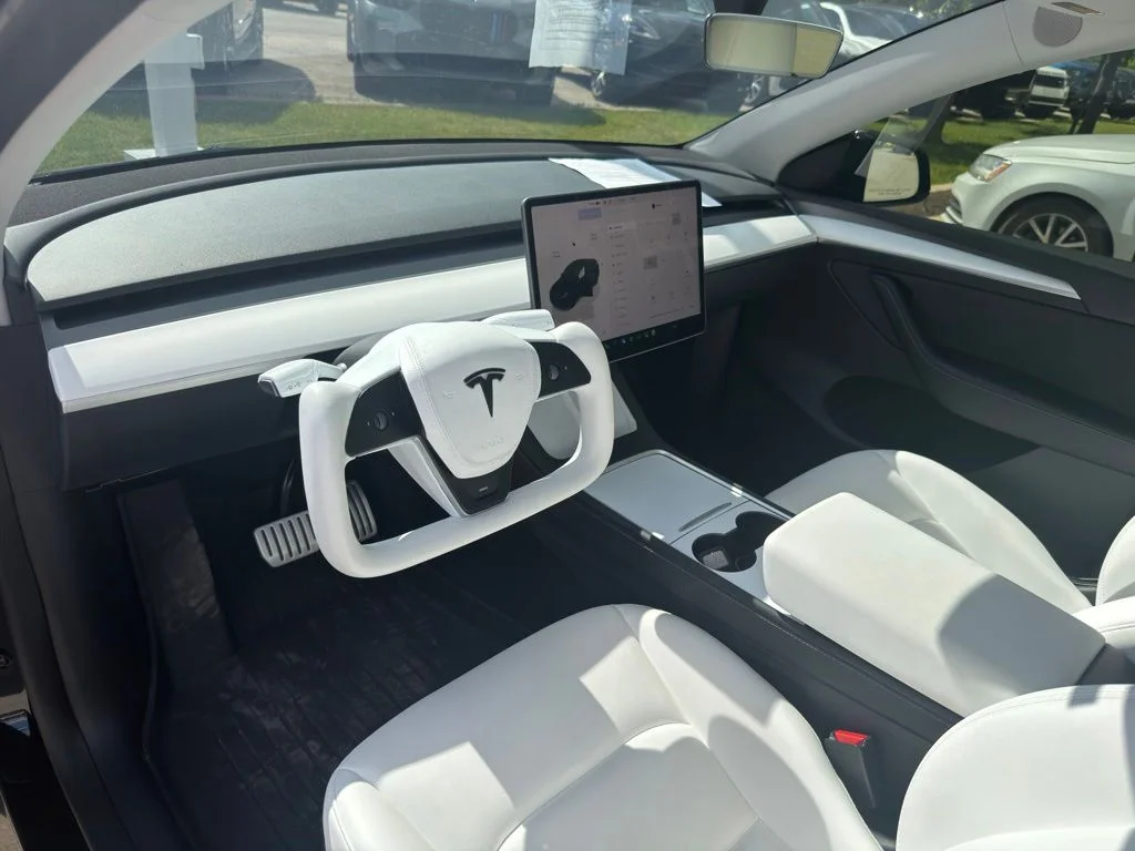Used 2023 Black Tesla Performance image 3