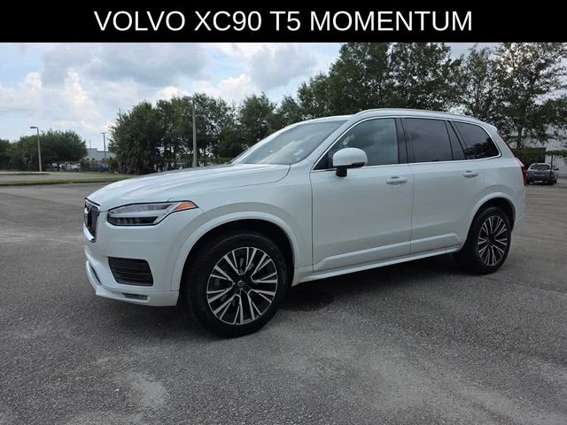 2022 Volvo XC90 Momentum - Photo 7