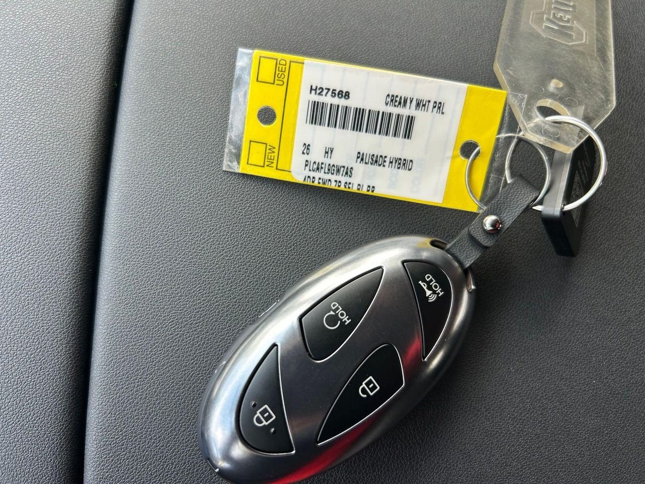 New 2026 White Hyundai Blue SEL Premium 7P image 23