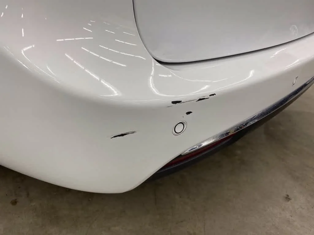 Used 2023 Bright White Clearcoat Chrysler Hybrid Touring L image 33