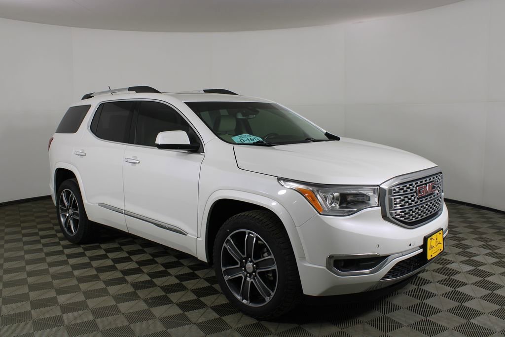 2018 GMC Acadia Denali AWD's photo